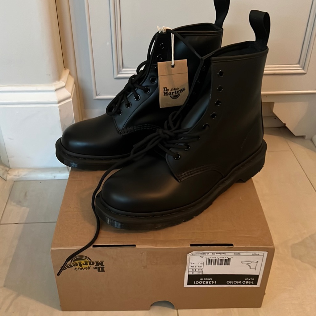 Brand New Dr Martens Combat Boots